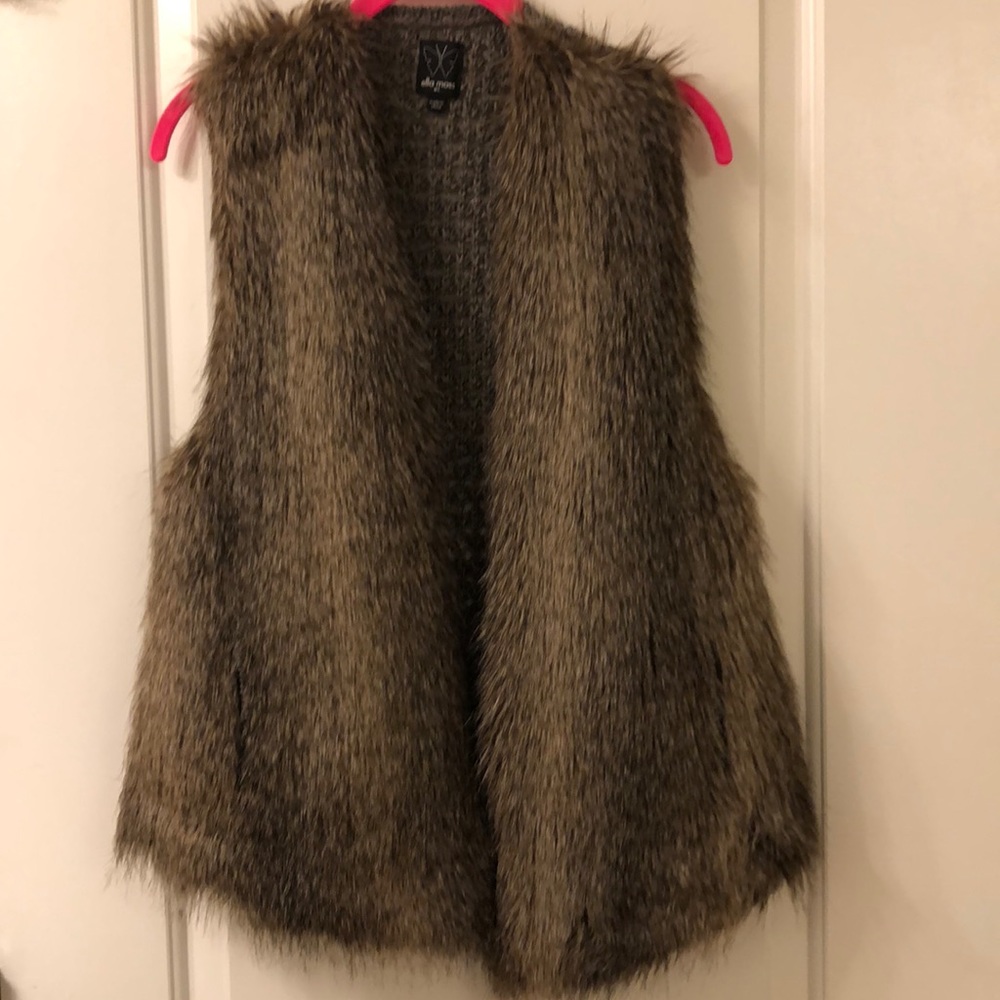 Ella Moss Fur Vest